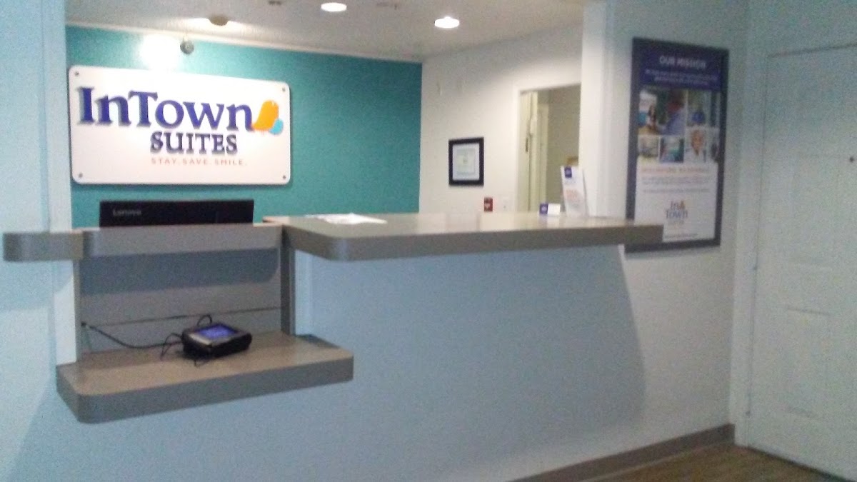 InTown Suites Extended Stay Richmond VA - Chester photo 3