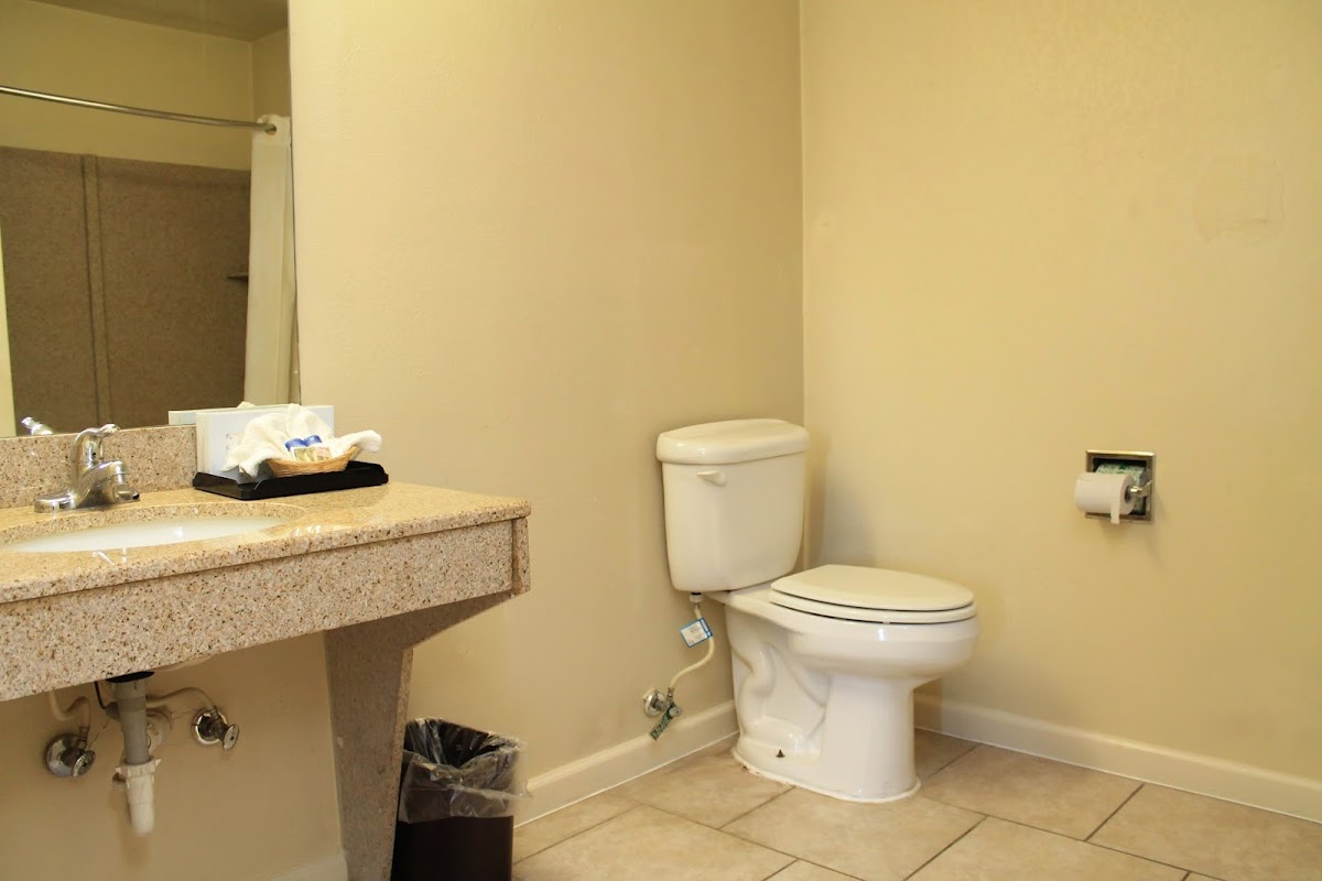 BEST WAY INN & SUITES