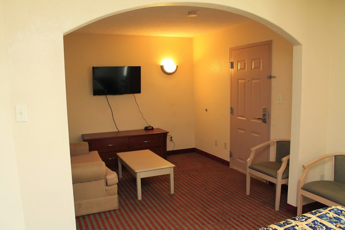 BEST WAY INN & SUITES photo 2