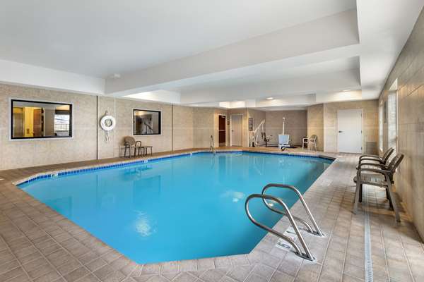 Comfort Suites Redmond Airport photo 3