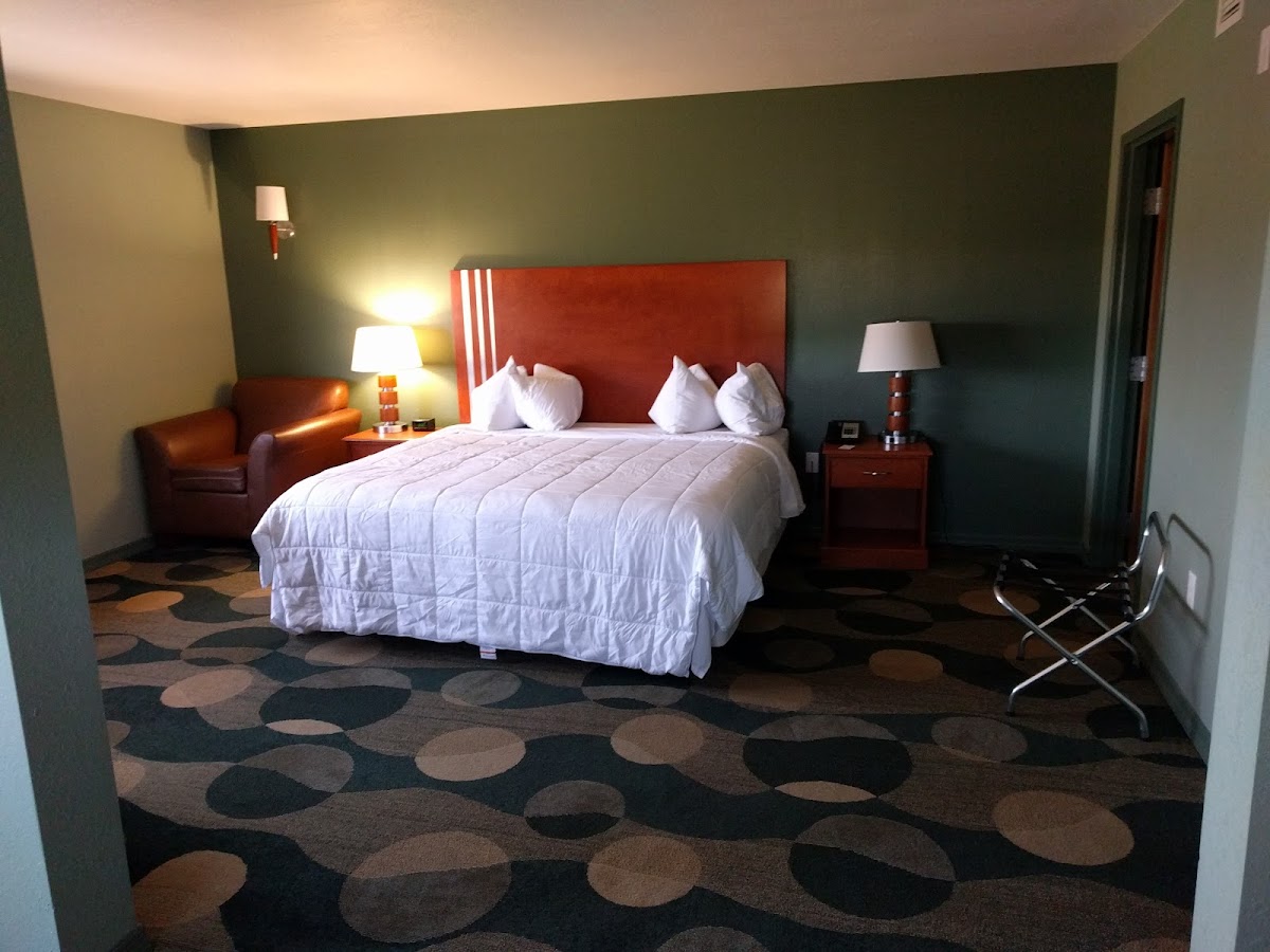 Marble Waters Hotel and Suites, Trademark by Wyndham