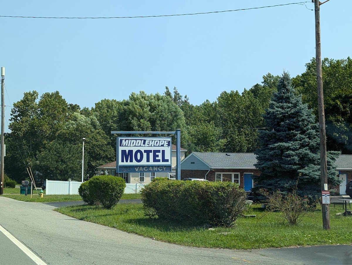 Middlehope Motel photo 2