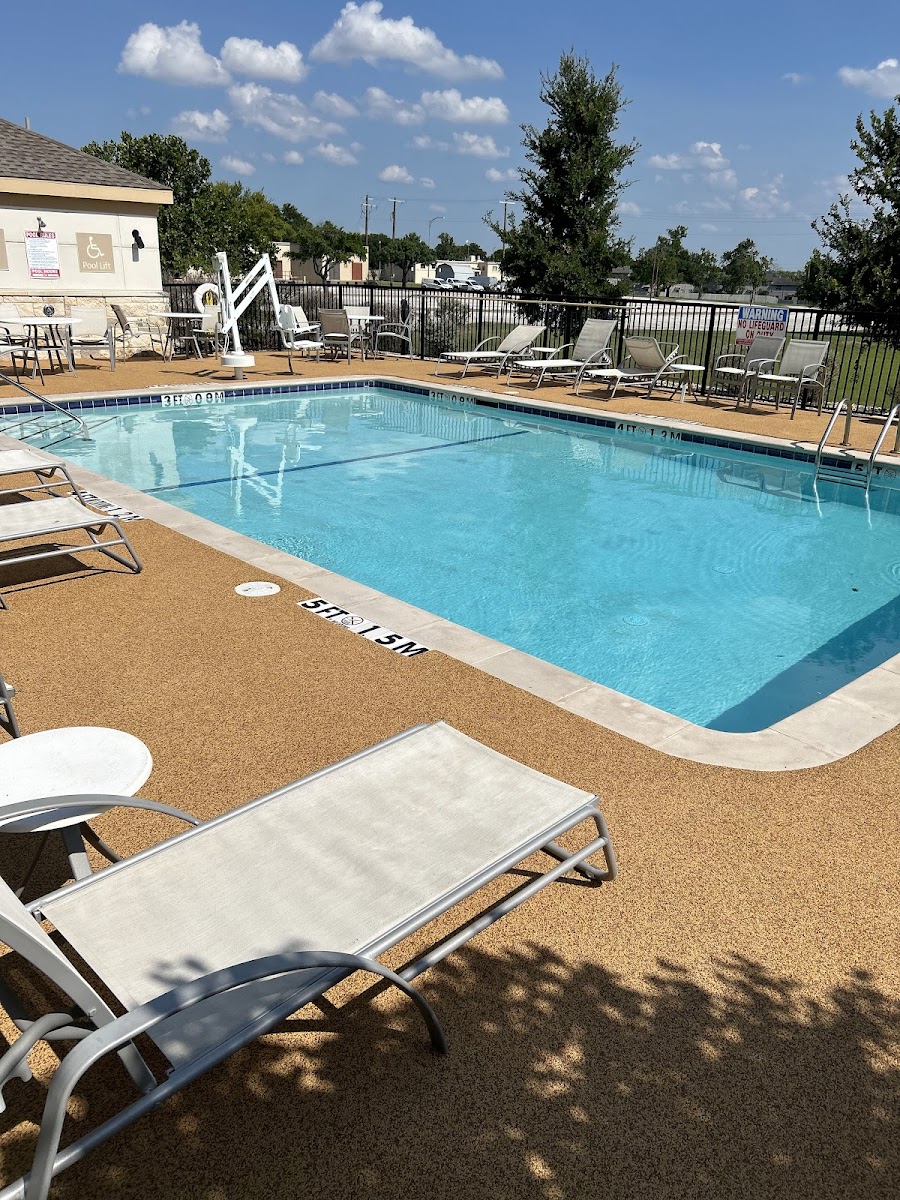 Candlewood Suites Building 144 photo 3