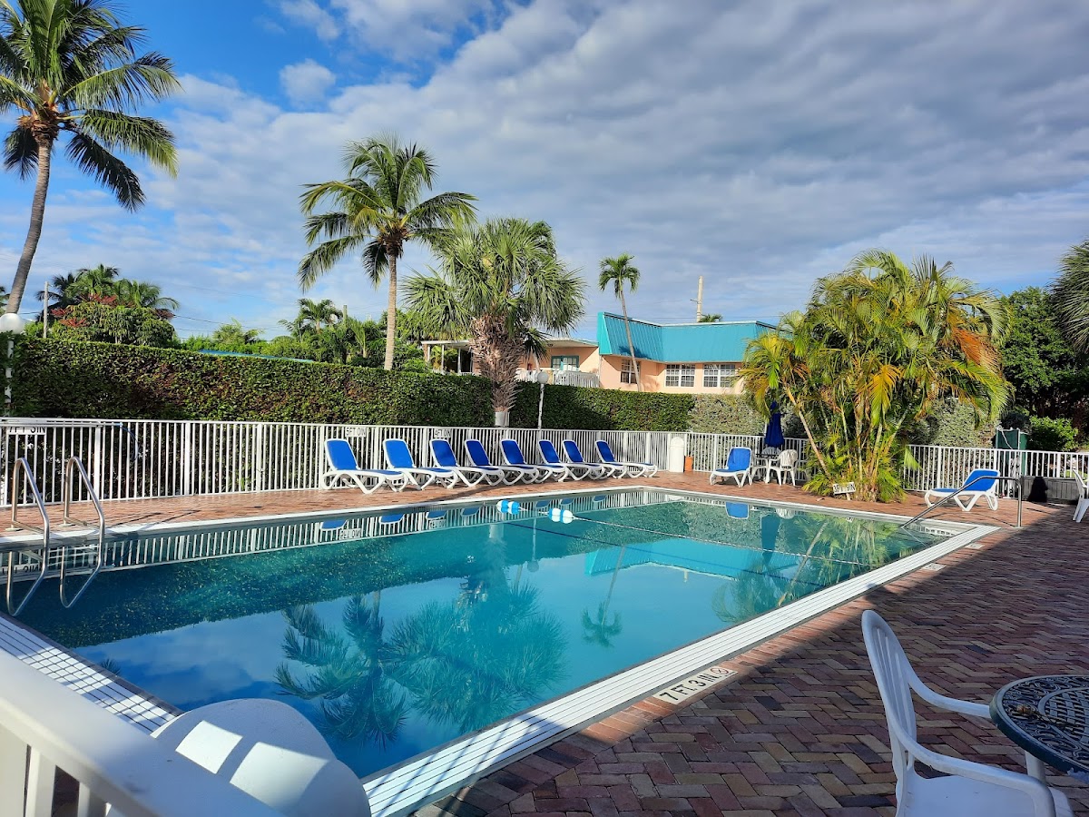 Breezy Palms Resort photo 3