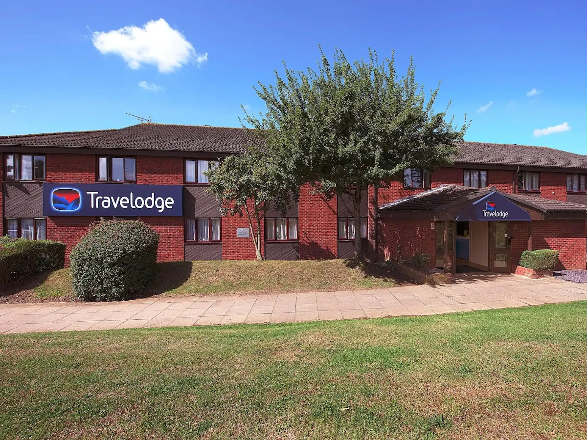 Travelodge Northampton Wootton photo 2