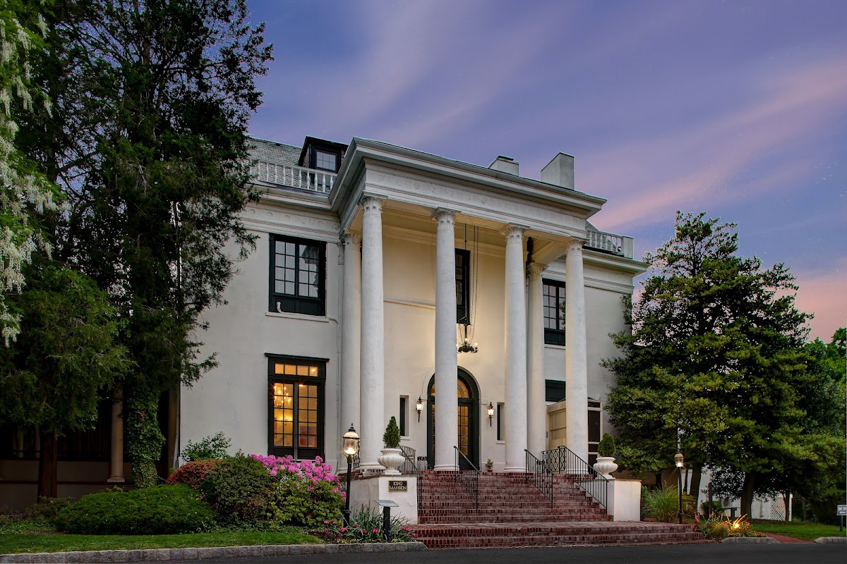 Tarrytown House Estate