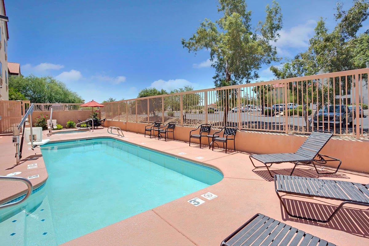 Baymont by Wyndham Tucson Airport photo 3