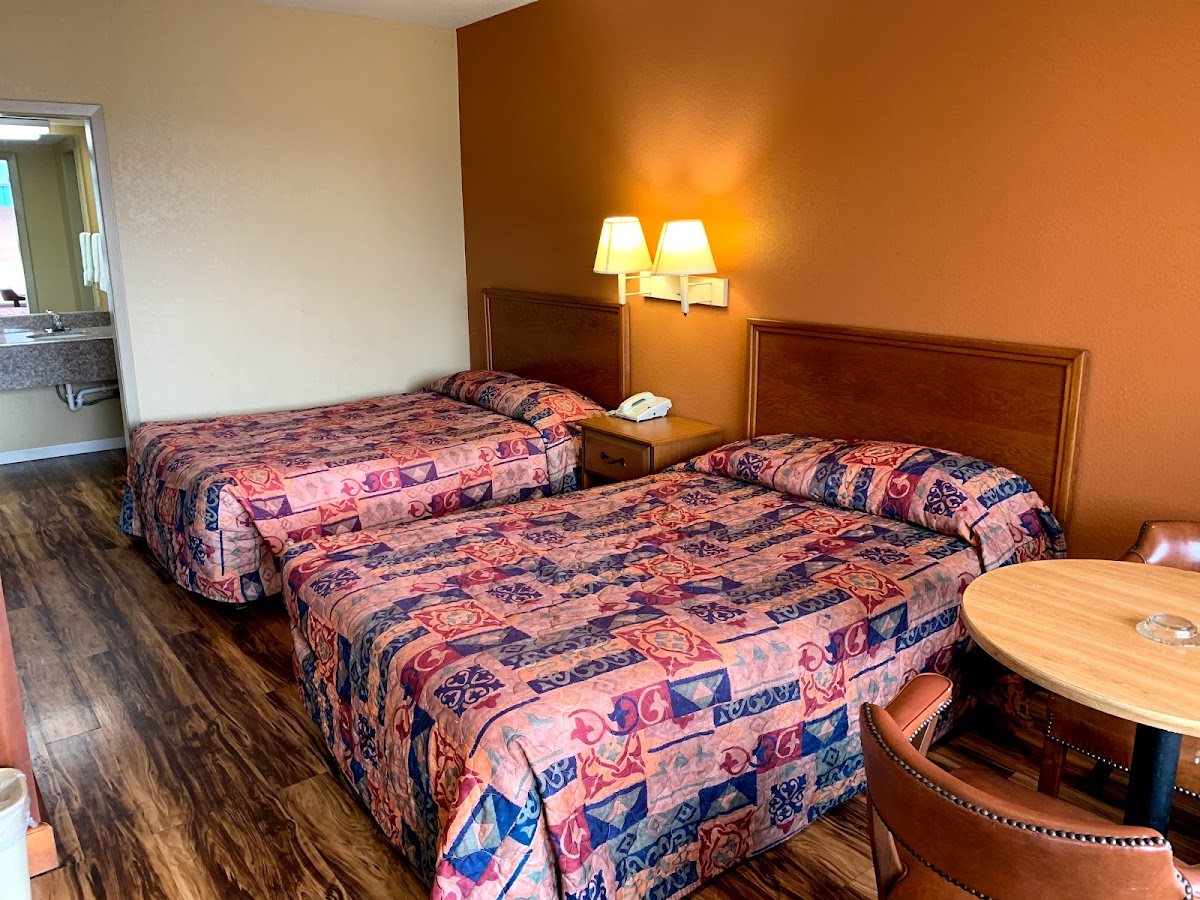 Coachman's Inn Motel photo 2