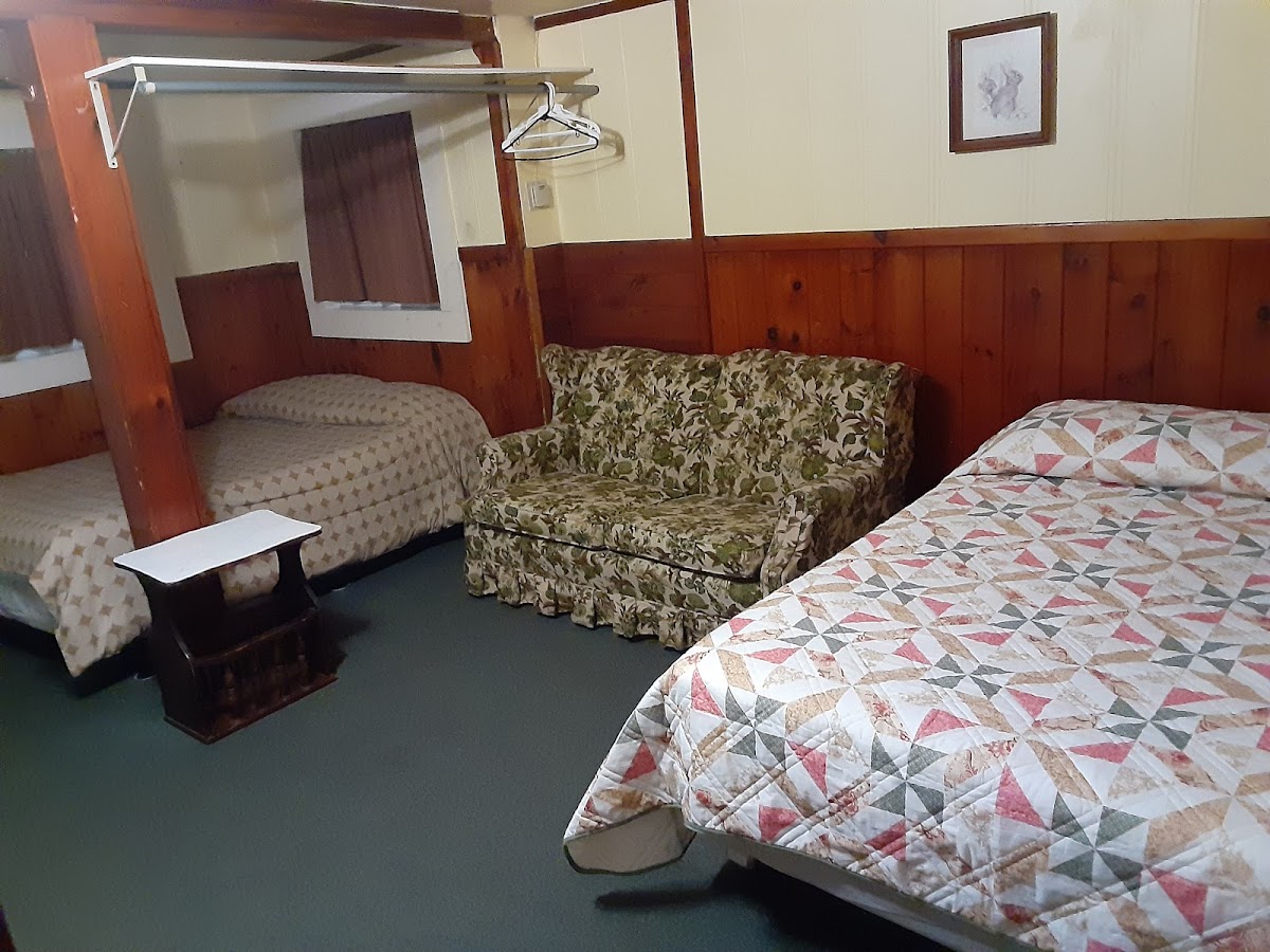 Powers Lodge photo 2