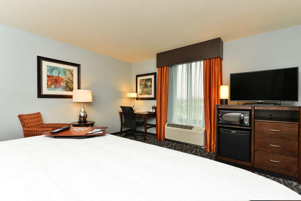 Hampton Inn Corning/Painted Post photo 2
