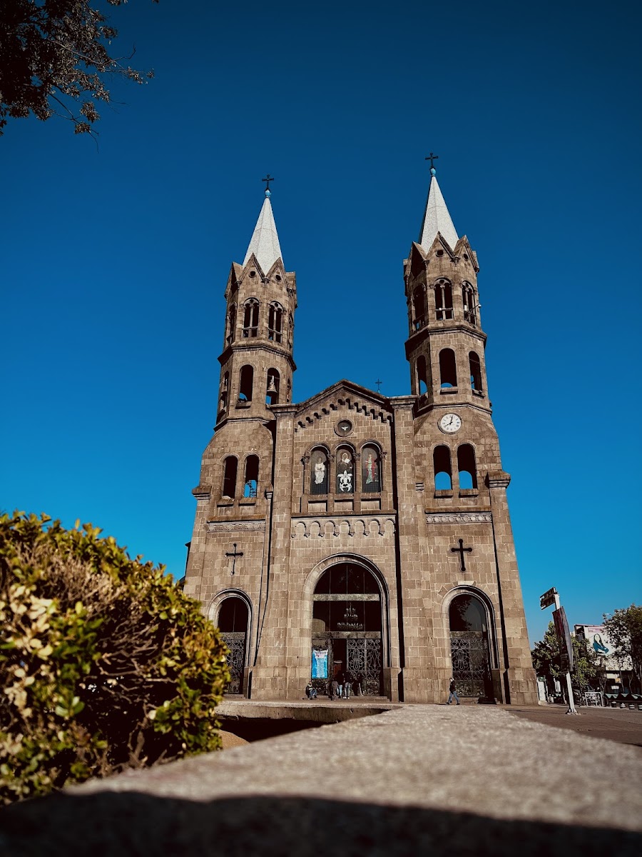 Basílica De Nuestra Señora Misericordia