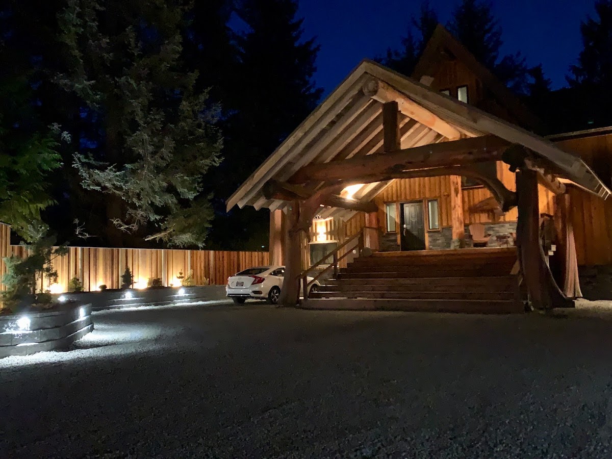 Beach Break Lodge