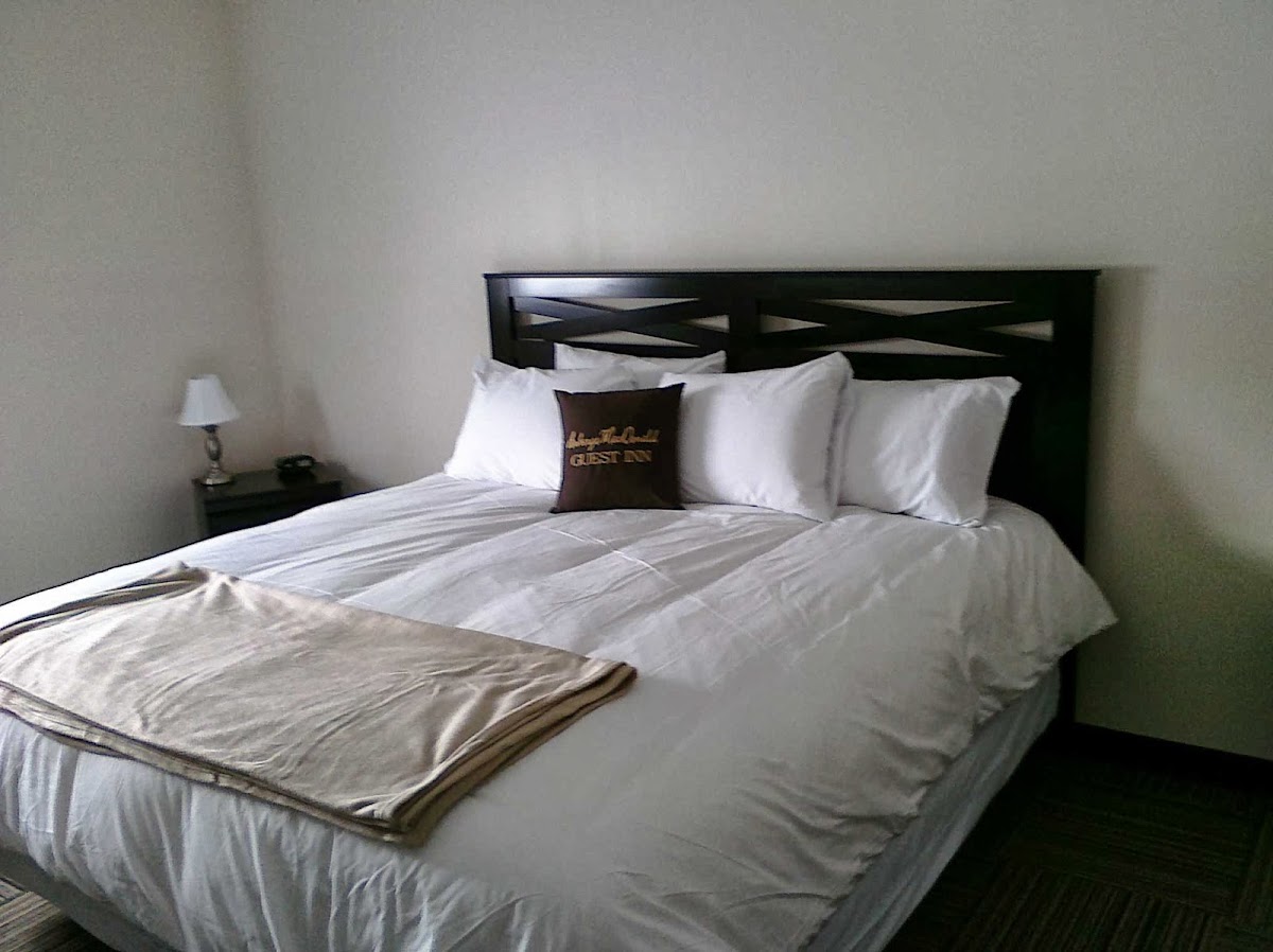 Auberge MacDonald Guest Inn photo 3