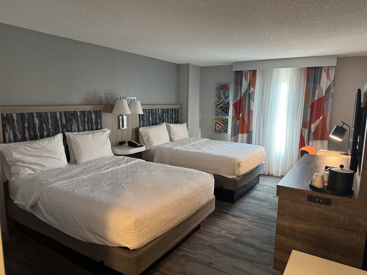 Hampton Inn & Suites Tampa/Ybor City/Downtown photo 2