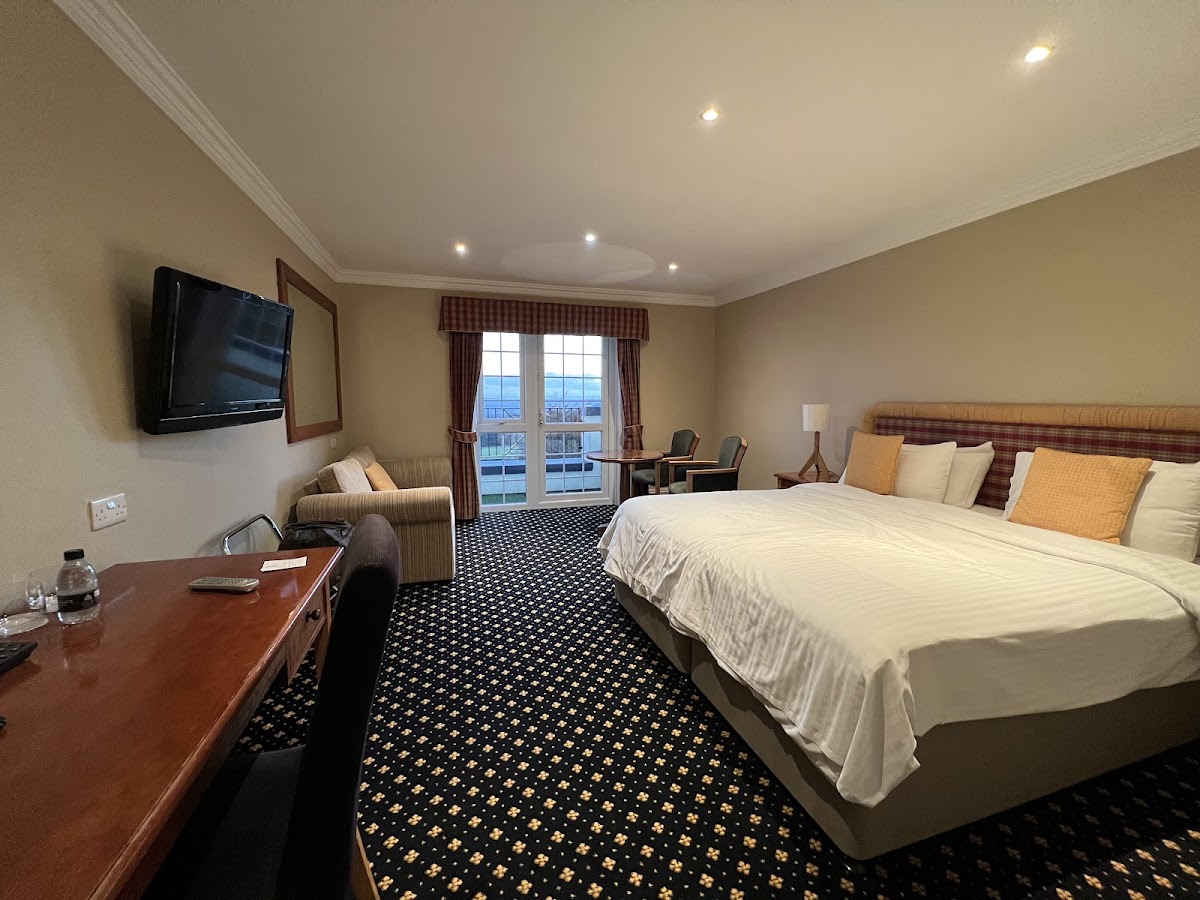 New House Country Hotel - Cardiff