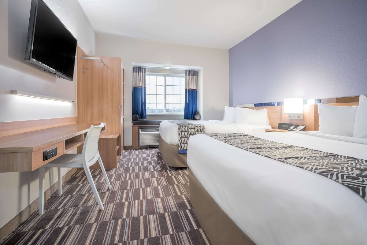 Microtel Inn & Suites By Wyndham Moorhead Fargo Area photo 2