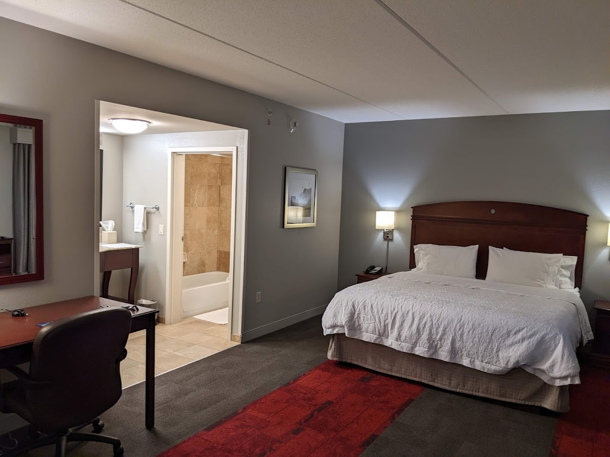 Hampton Inn & Suites Madison-West photo 2