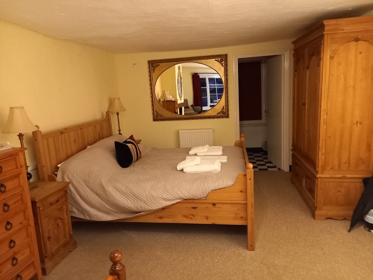 Longs Hotel & Inn