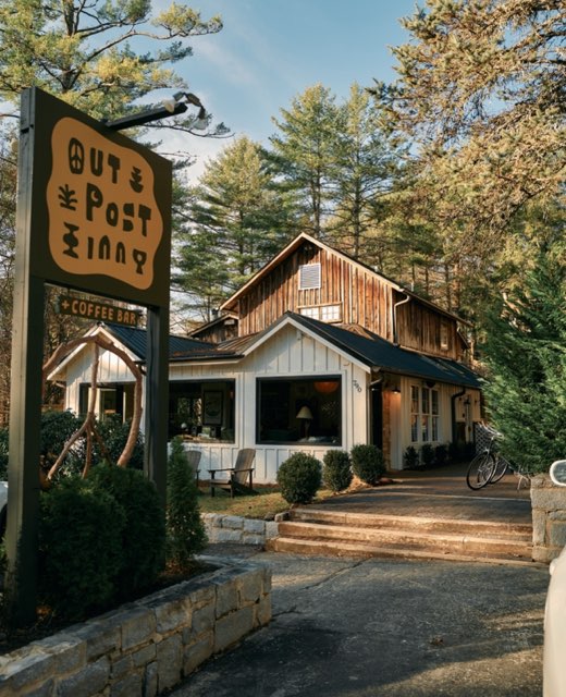 Outpost Inn Highlands