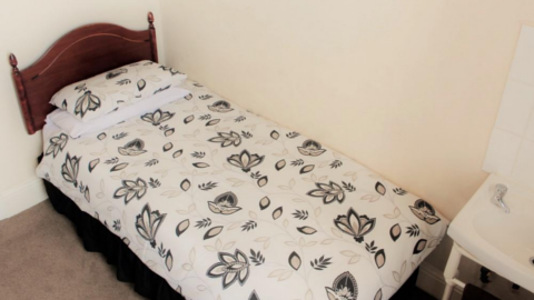 Foxhall Village Guest House photo 3