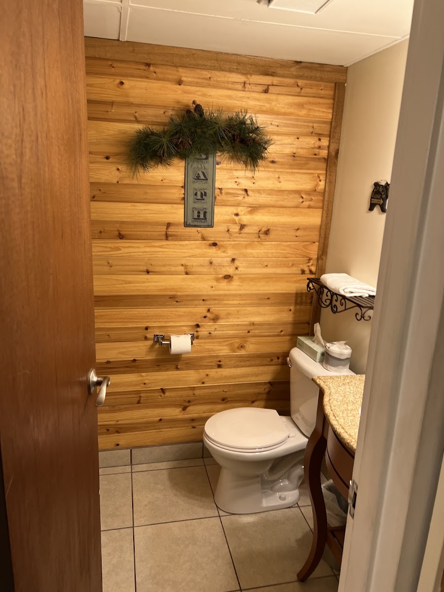 Moose Creek Inn photo 3