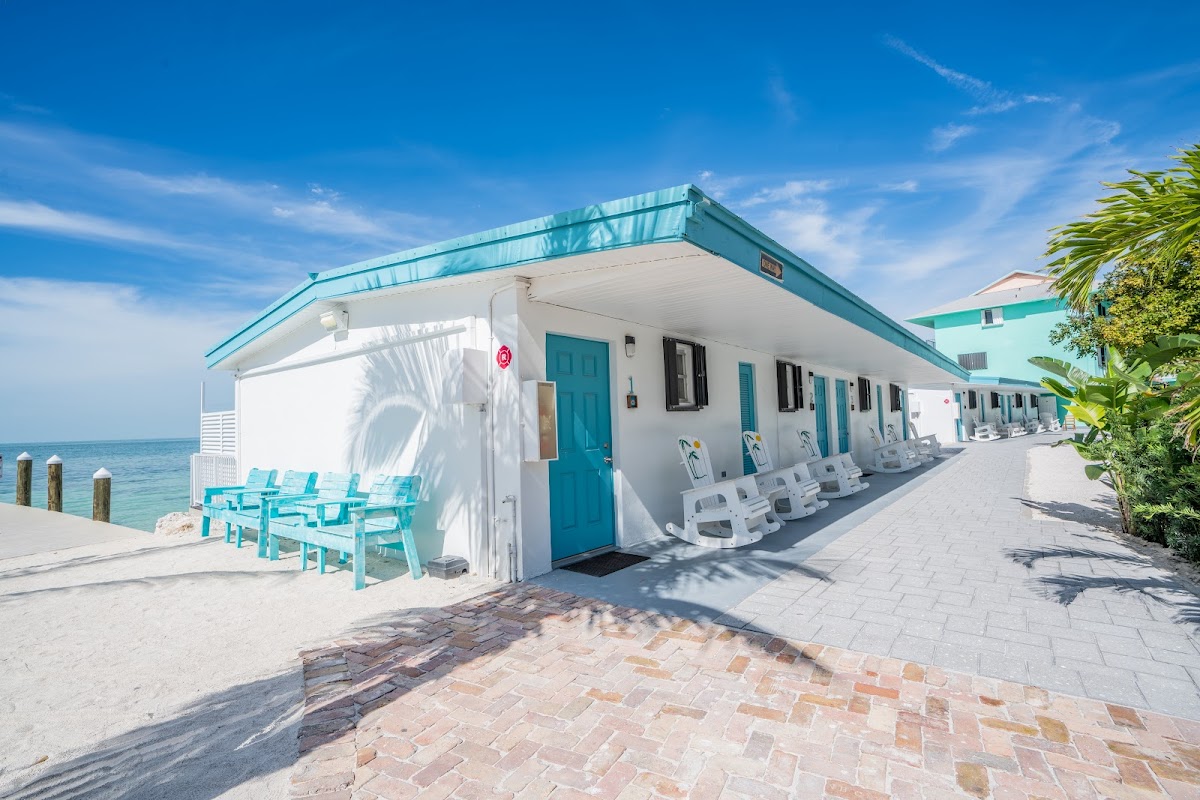 Edgewater Lodge