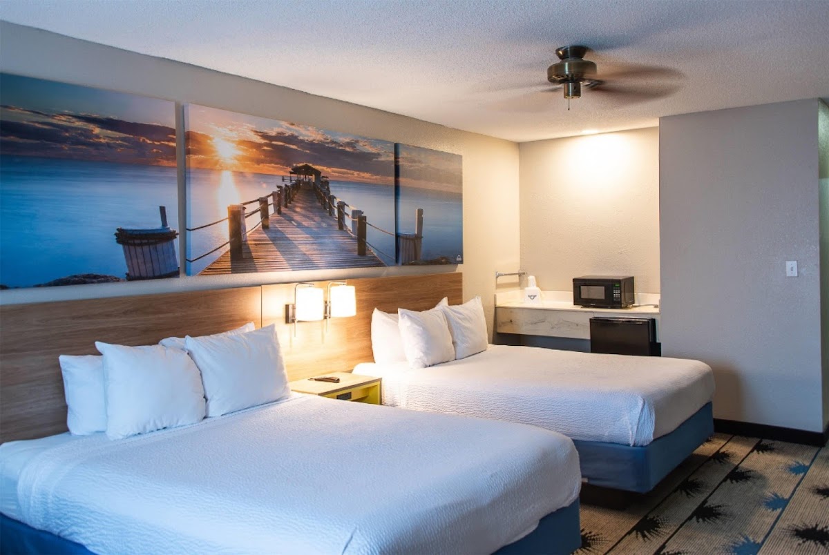 Days Inn by Wyndham Troy photo 2