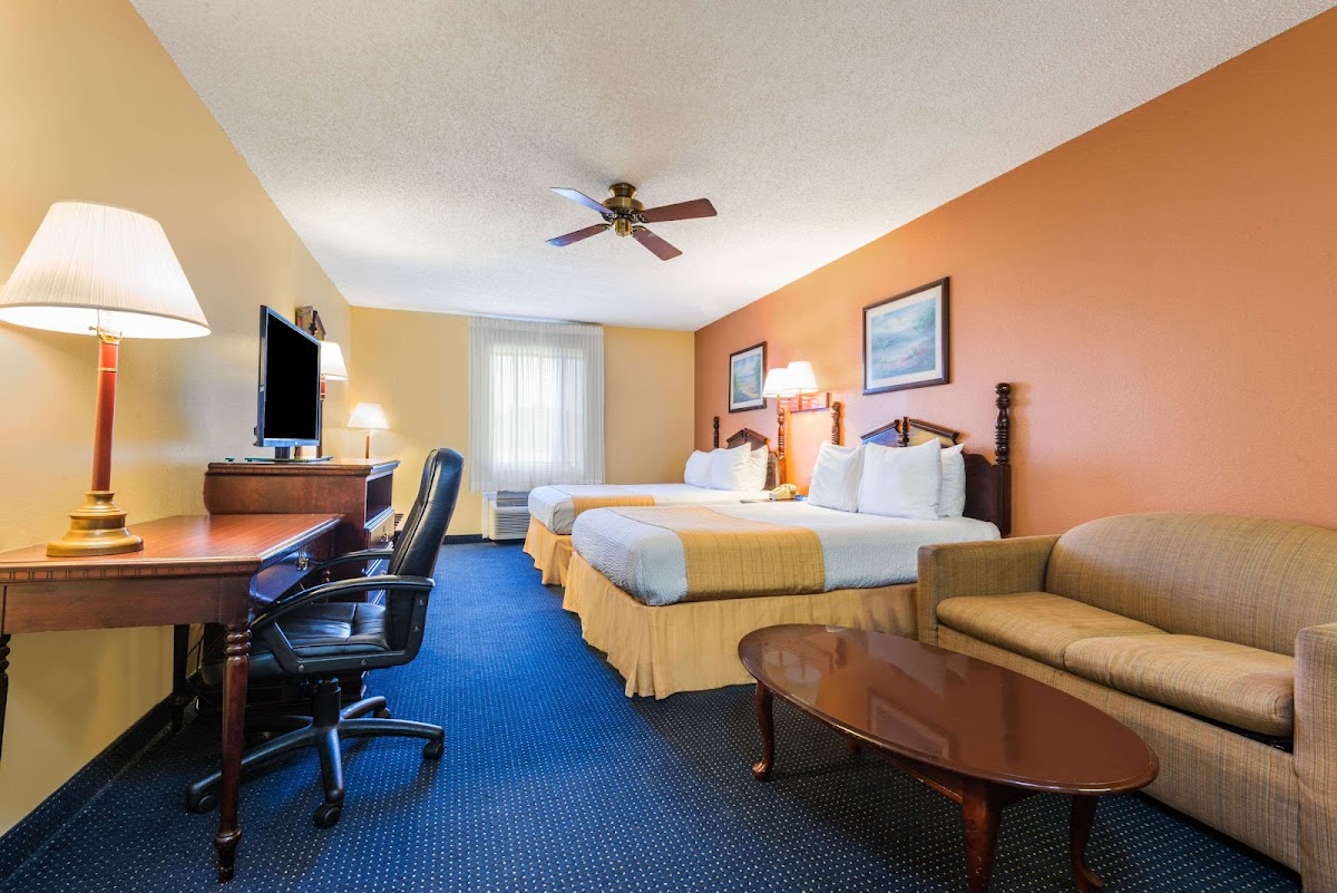Days Inn by Wyndham Troy photo 3