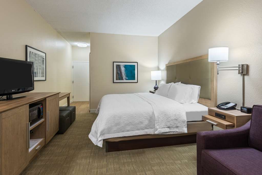 Hampton Inn Bonita Springs/Naples-North photo 2