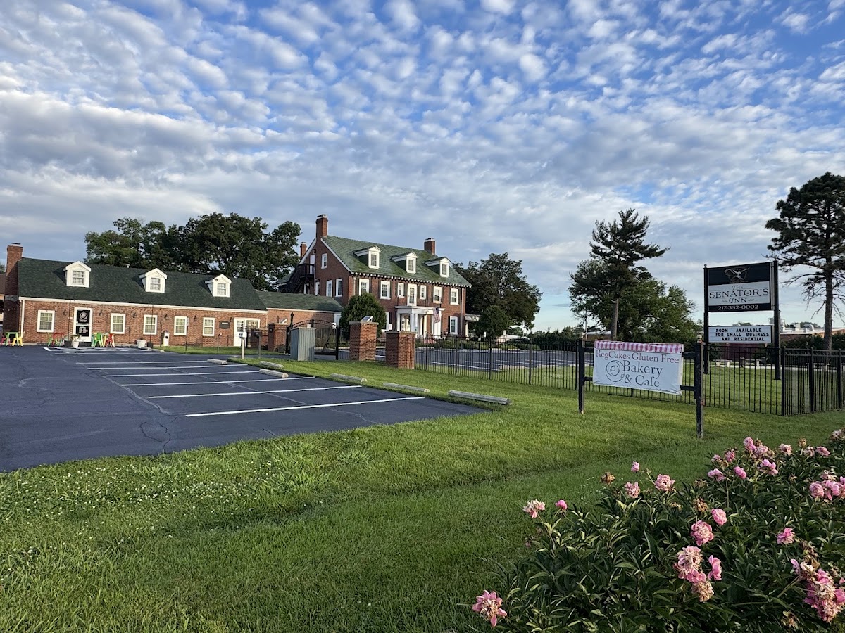 Senator's Inn Residential & Business spaces