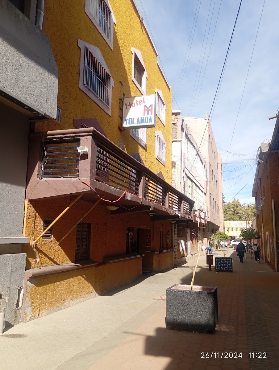 Hotel Yolanda photo 2