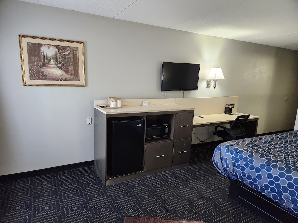 Twin Cities Inn photo 2