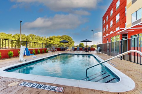 Fairfield by Marriott Inn & Suites Dallas Love Field photo 3