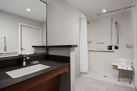Fairfield by Marriott Inn & Suites Chino photo 3