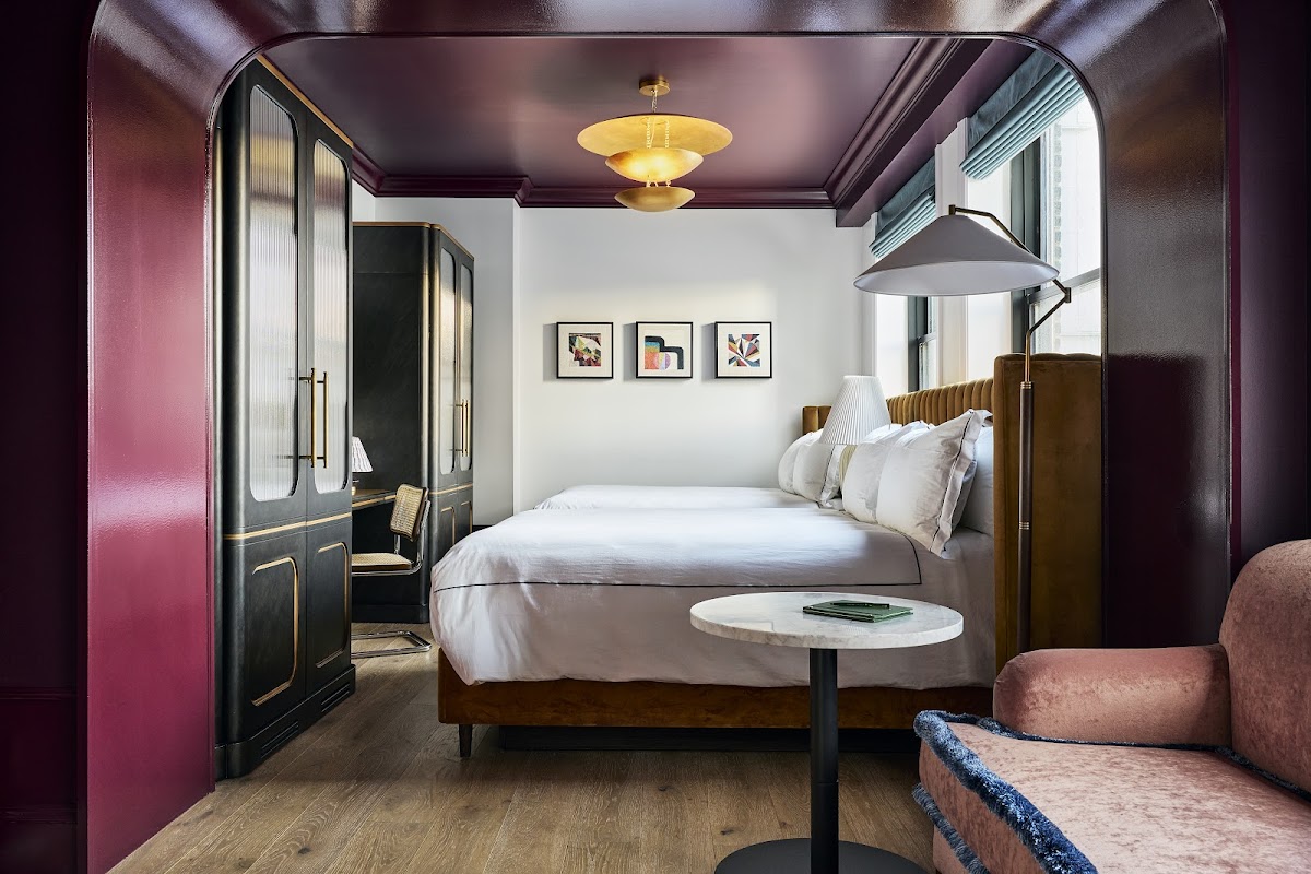 Cleveland's Fidelity Hotel photo 2