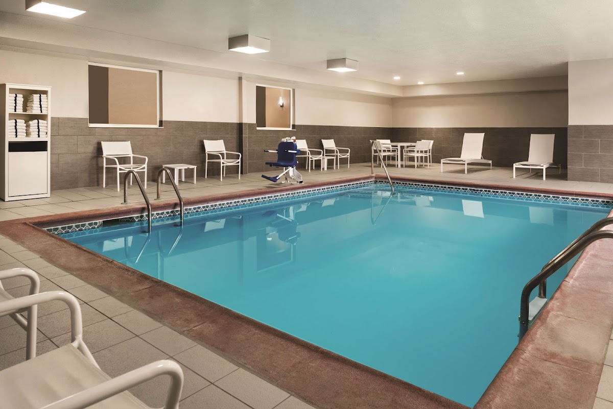 Country Inn & Suites by Radisson, Indianapolis South, IN photo 3