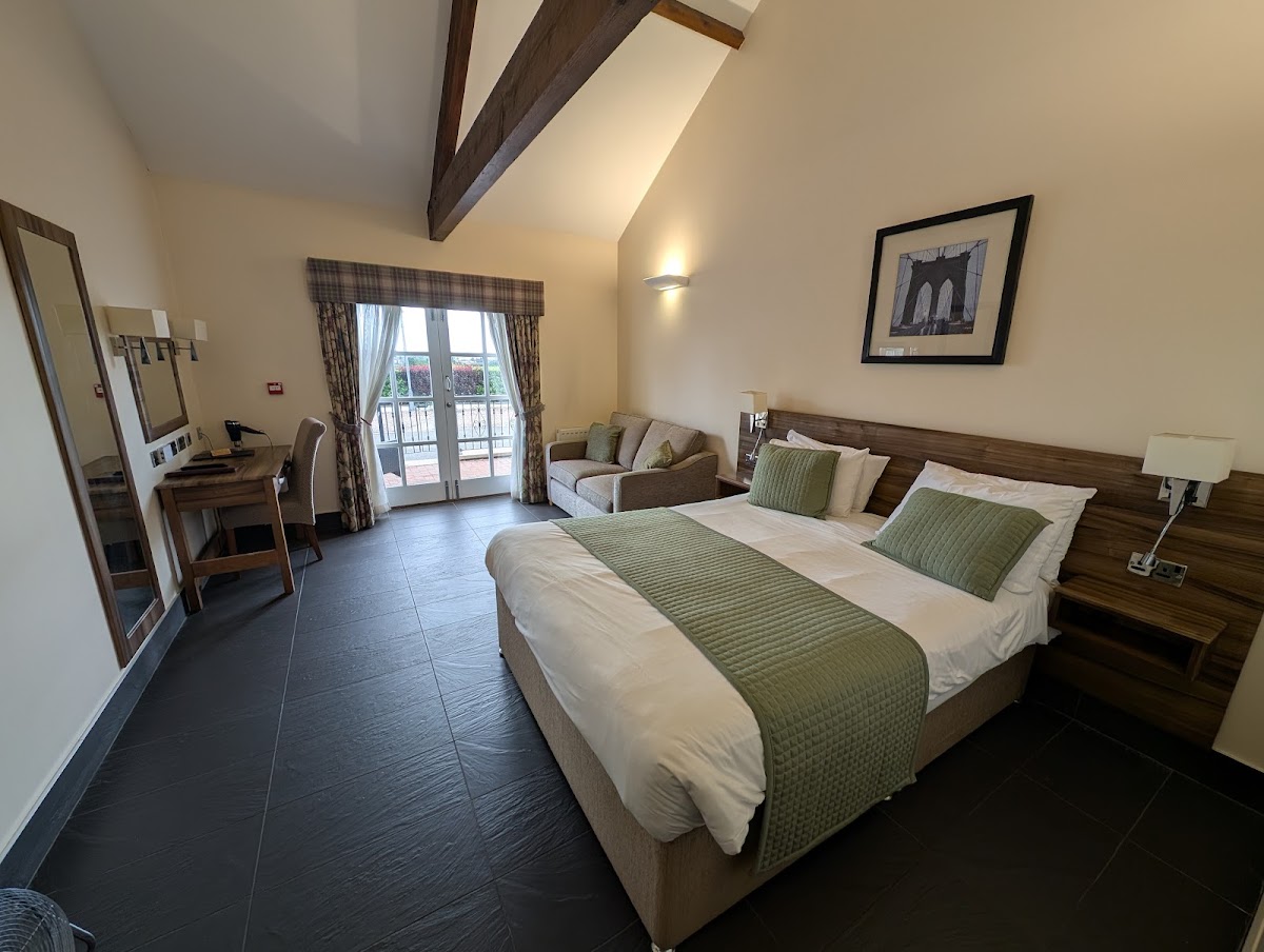 The Kings Croft Hotel photo 2