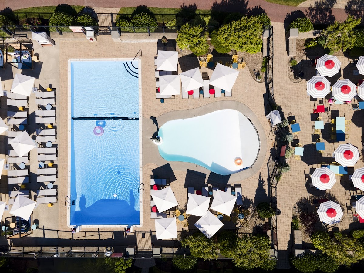 Red Jacket Beach Resort & Spa