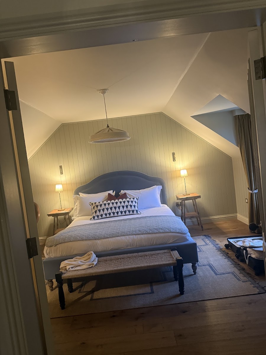 Penicuik Estate Houses & Cottages Guest Arrival photo 2