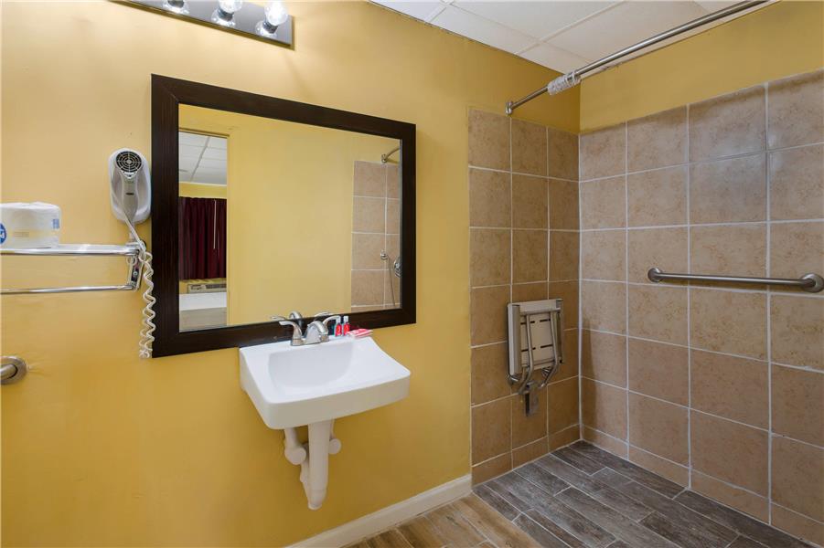 Econo Lodge Gretna - New Orleans photo 3