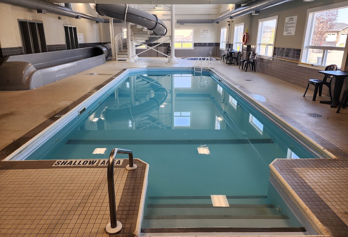 Days Inn & Suites by Wyndham Warman photo 3