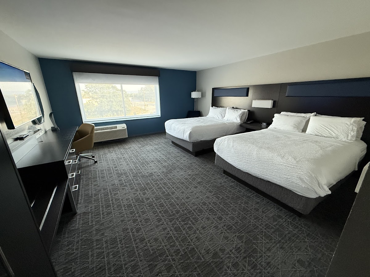 Holiday Inn Express & Suites Carlisle Southwest – I-81 by IHG