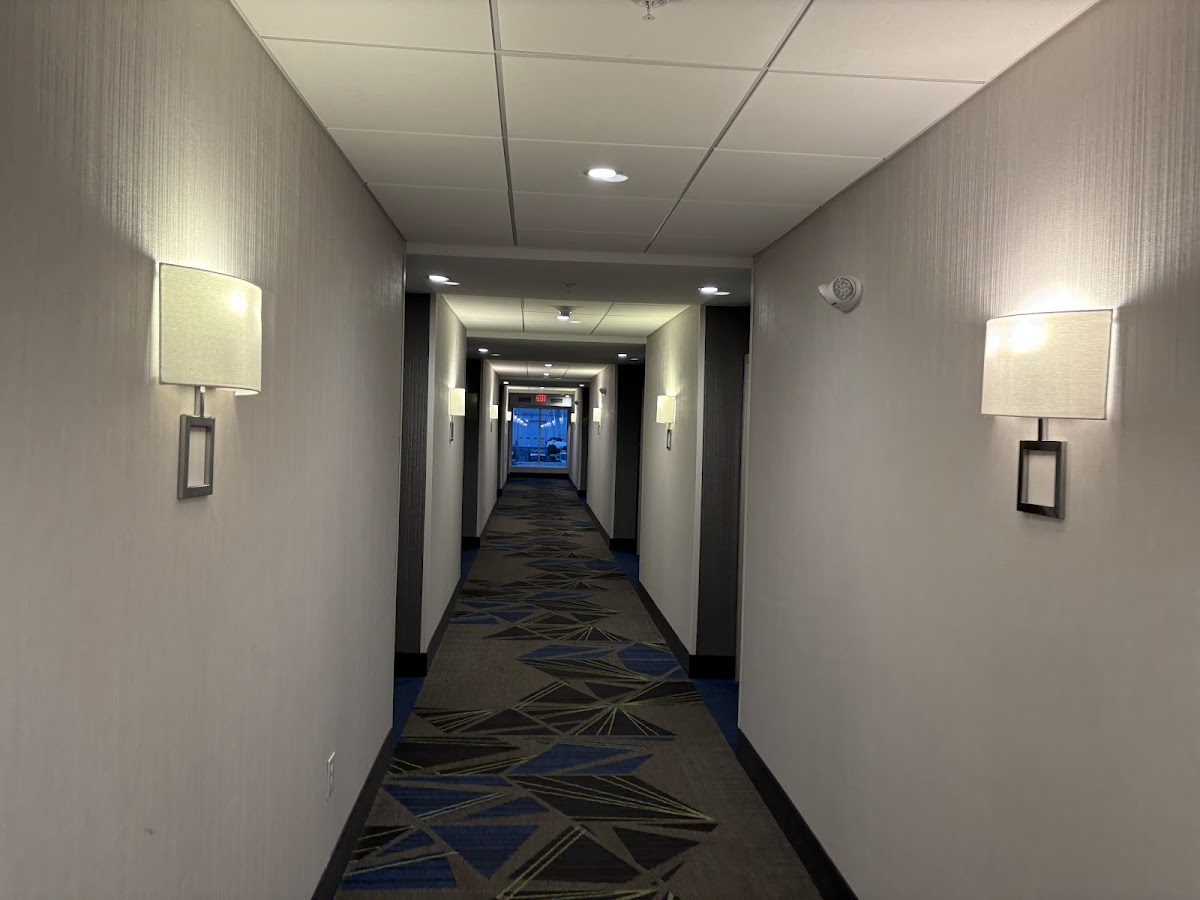 Holiday Inn Express & Suites Carlisle Southwest – I-81 by IHG photo 2