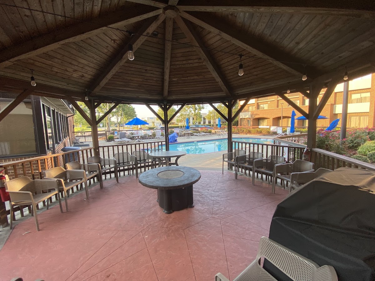 Comfort Suites Chesapeake - Norfolk photo 2