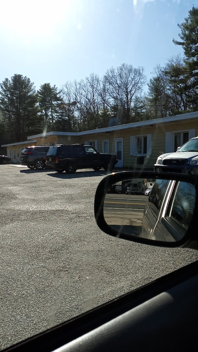 Glocester Motor Inn photo 3