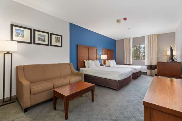 Comfort Suites Lombard - Addison