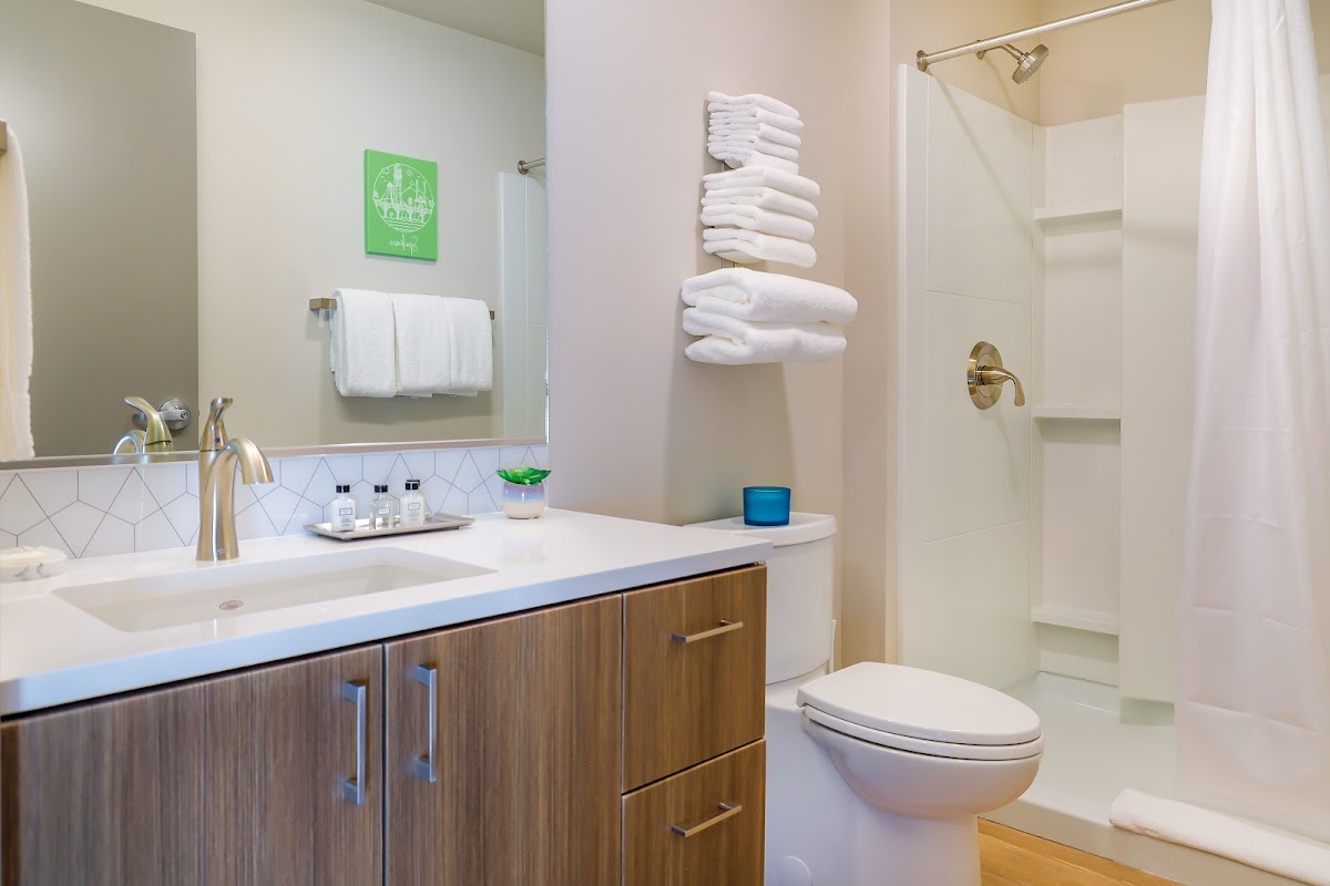 Riverfront Park Travel Apartments photo 3