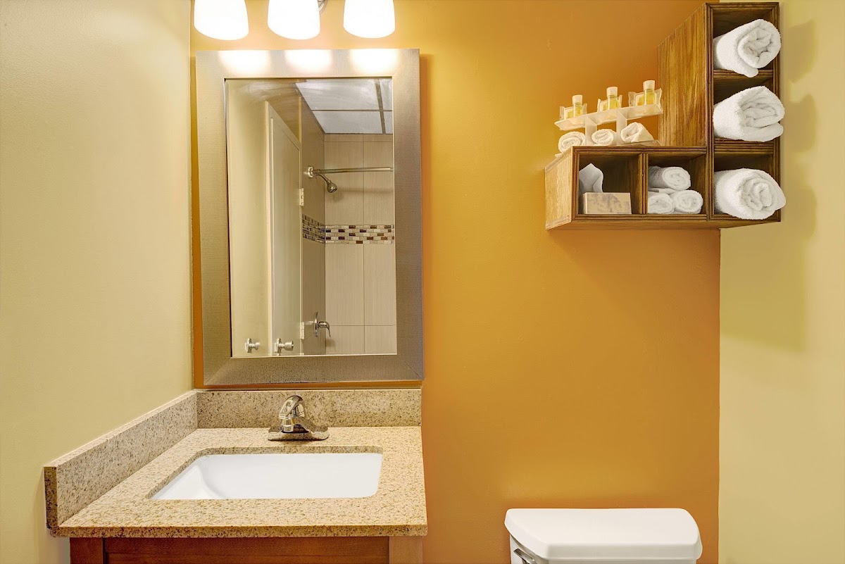 Days Inn by Wyndham Southington photo 2