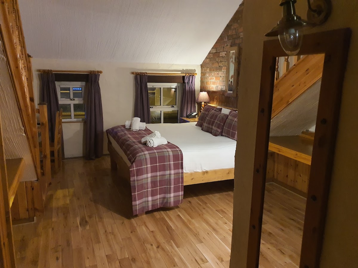 Walsh's Hotel photo 2