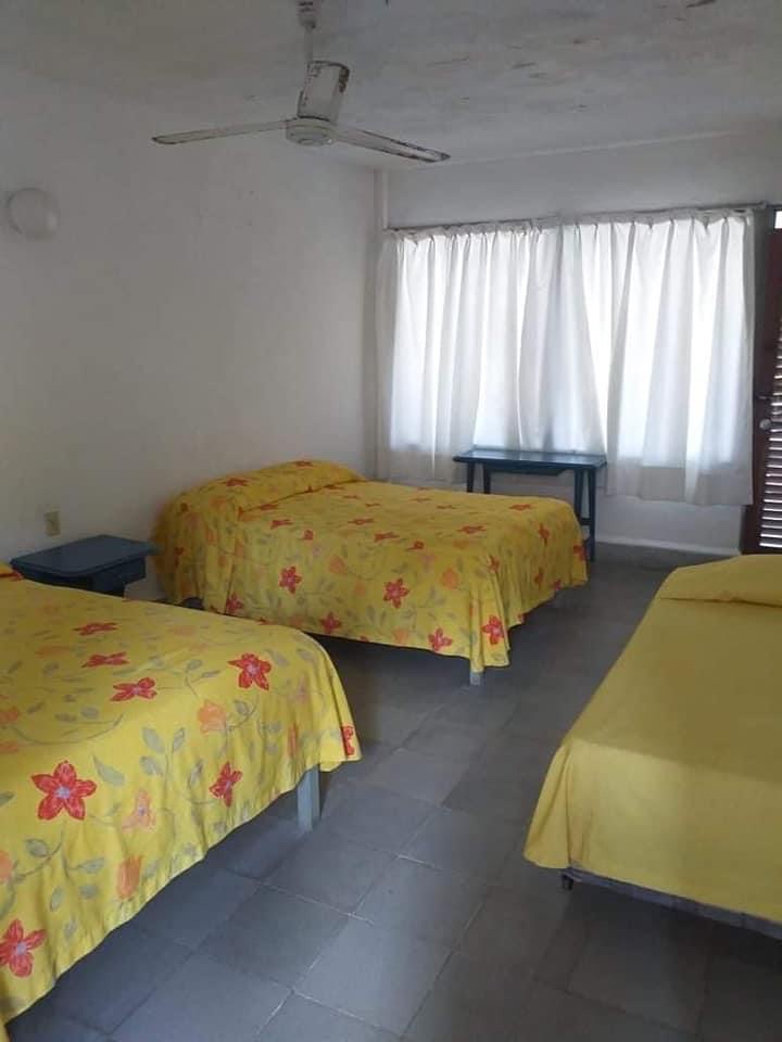 OYO Hotel Belmar,Caleta, Acapulco photo 2